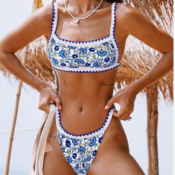 Euro Bikini Set - Picture 2 of 6